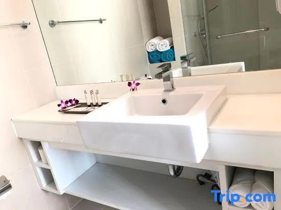 Aristo Resort Surin Beach K02