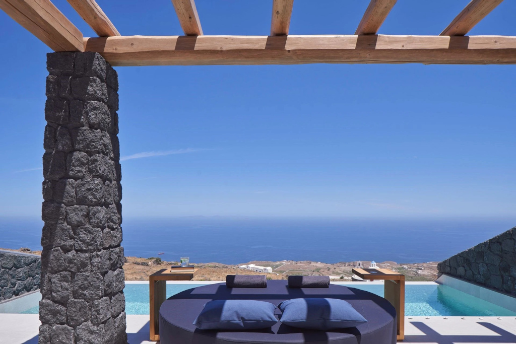 Beach & Waterfront