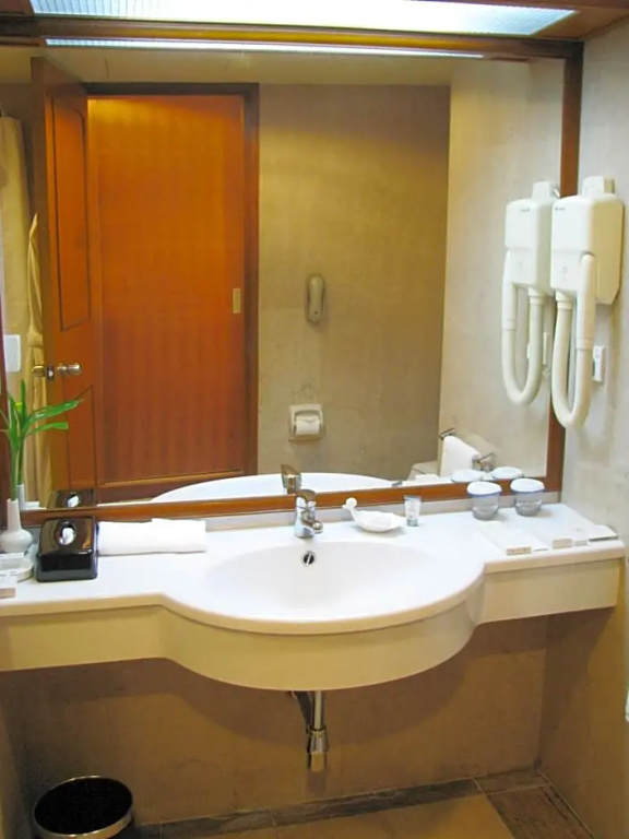 The Equatorial Qingdao - Chambres