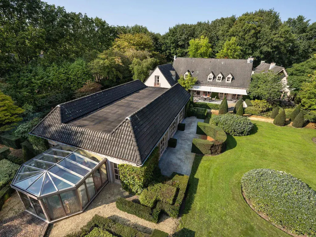 Beautiful Villa in Drunen With Private Heated Pool - фото 25