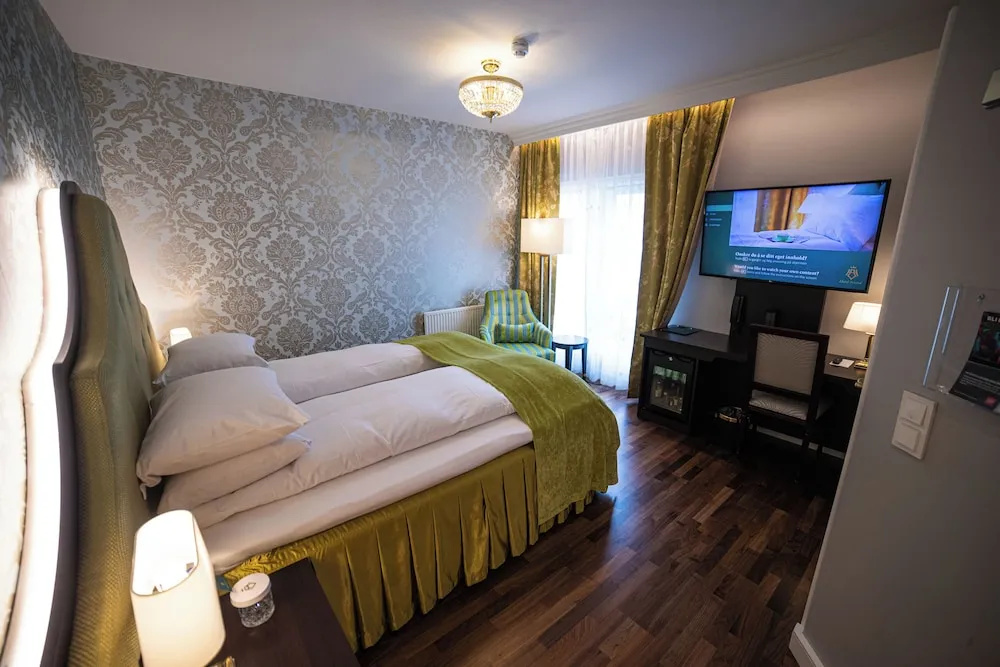 Hotel Bristol - Chambres