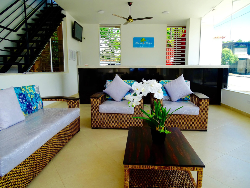 Lobby & Reception
