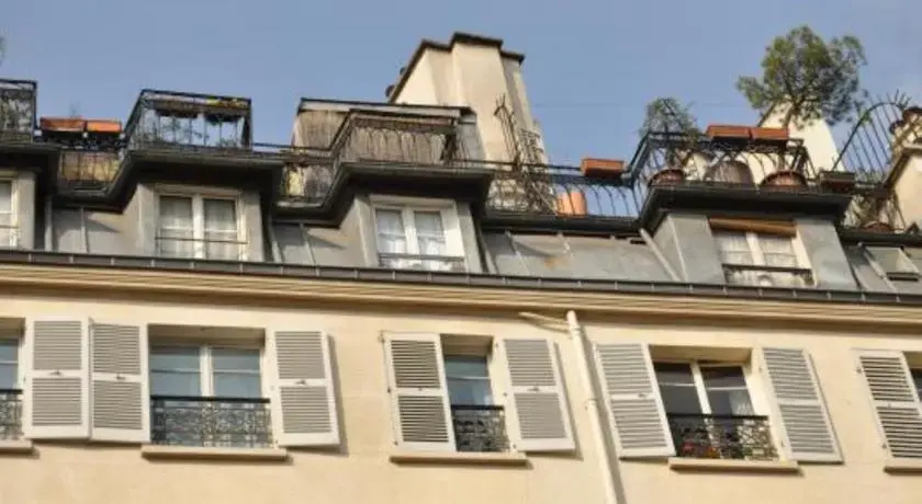 Studio rue de Montmartre