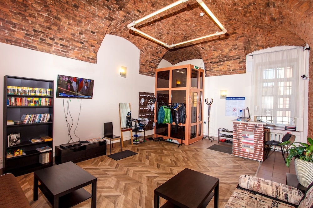 Hostel Bricks — 2