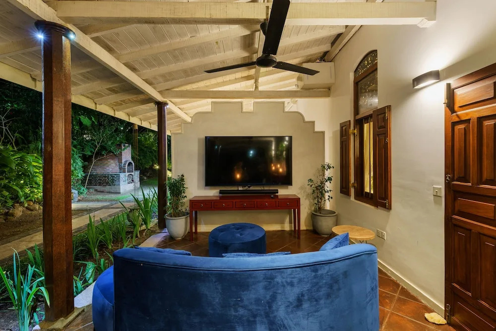 Jh Villa