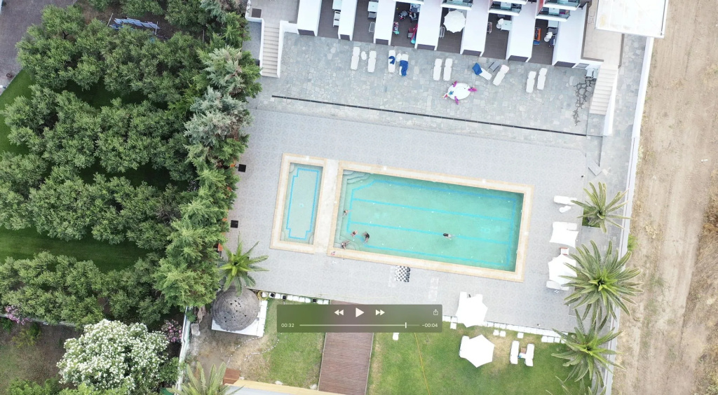 Thalassa Hotel