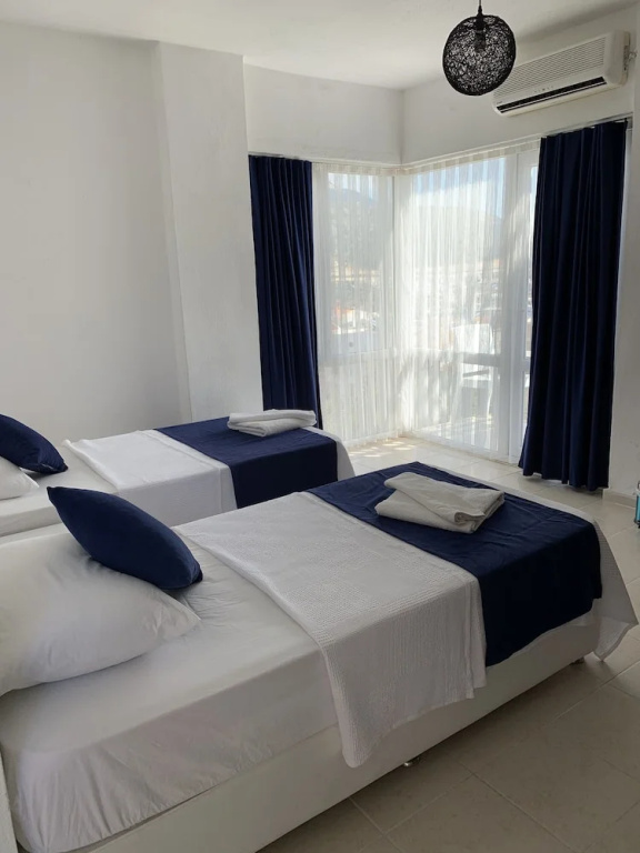 Standard Double room with balcony (twin beds)