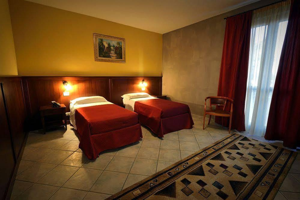 Hotel Oasis - Général