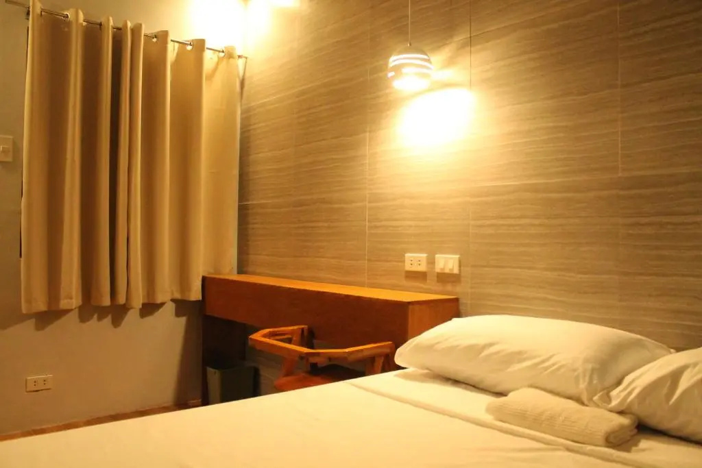 Deluxe Double room full double bed