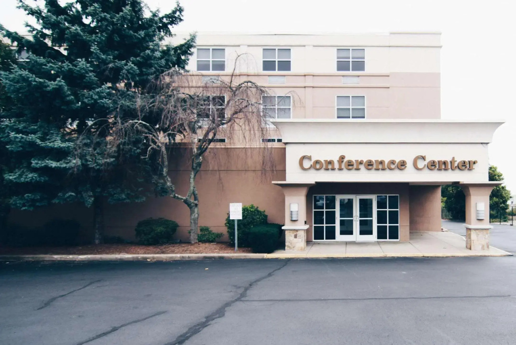 Wyndham Providence Airport