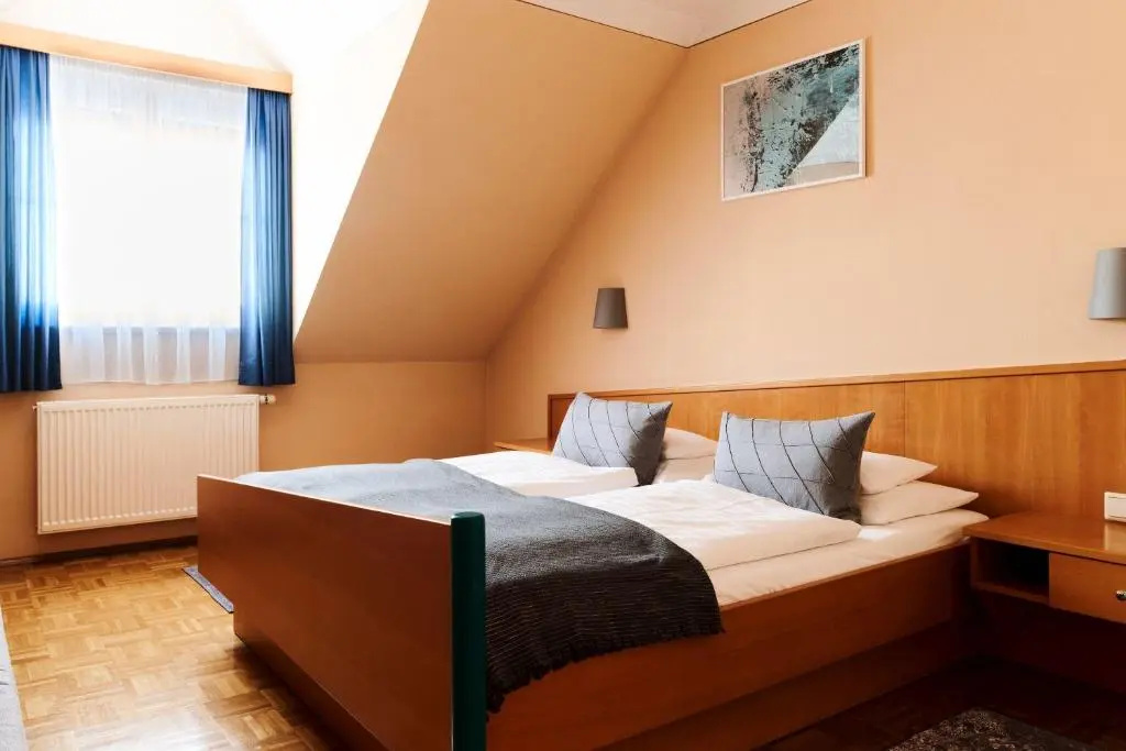 Hotel Garni Thermenoase - Chambres