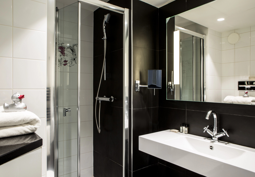 Le General Hotel 12