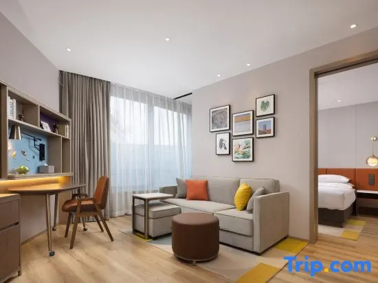 1 Bedroom Suite