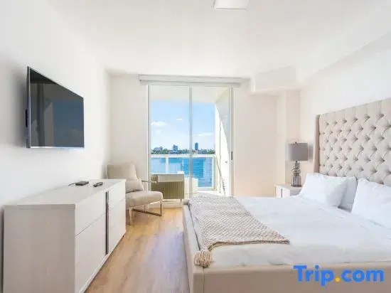 Golden Bay 502