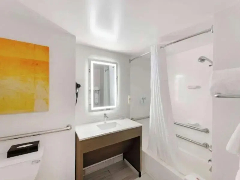 Comfort Inn & Suites Arlington Heights - Chambres