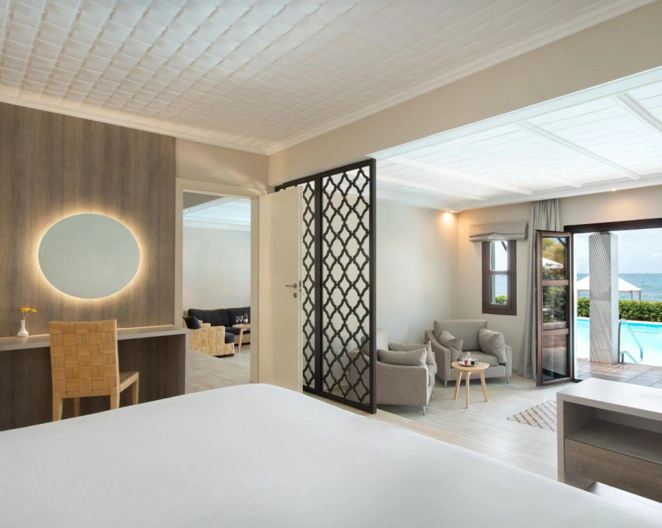 Mitsis Royal Mare — 3