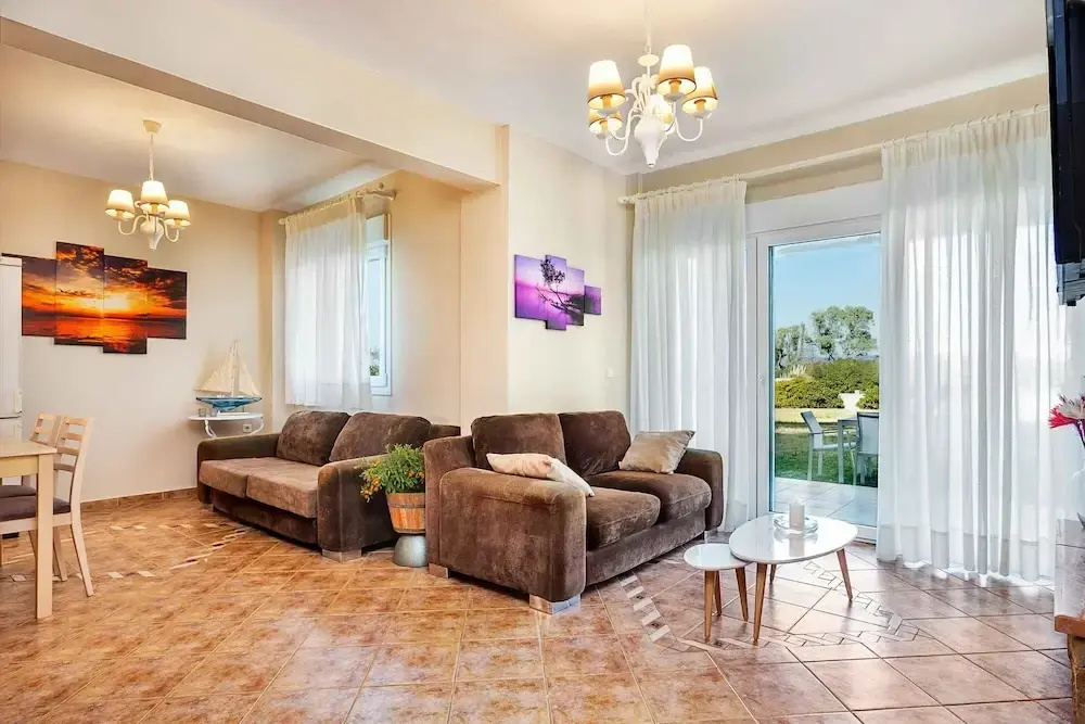 3 Bedrooms Premium Villa with balcony