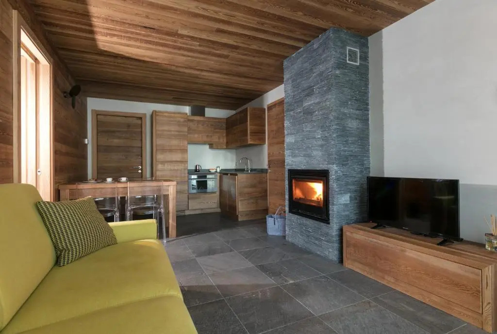 Deluxe Apartment
