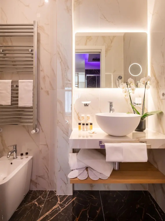 Luxury room