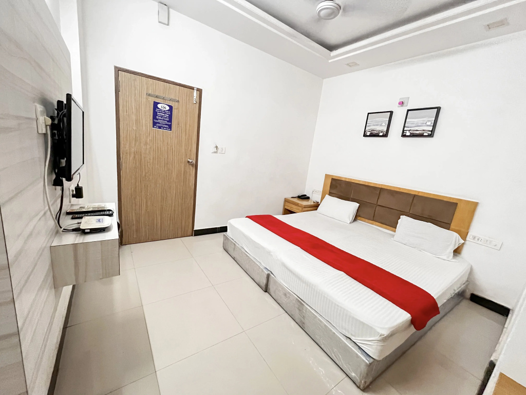 Hotel photo 12