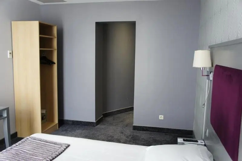Golden Tulip Reims L'univers - Chambres