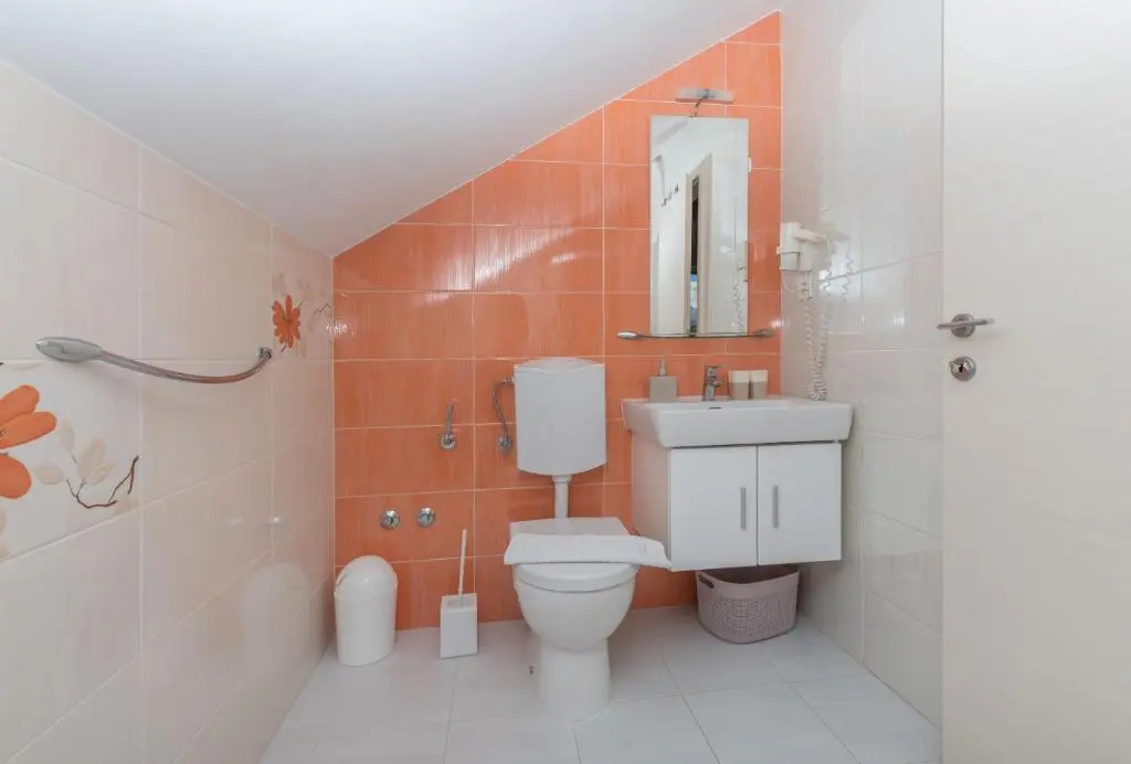 1 Bedroom Comfort Attic Apartment with sea view
