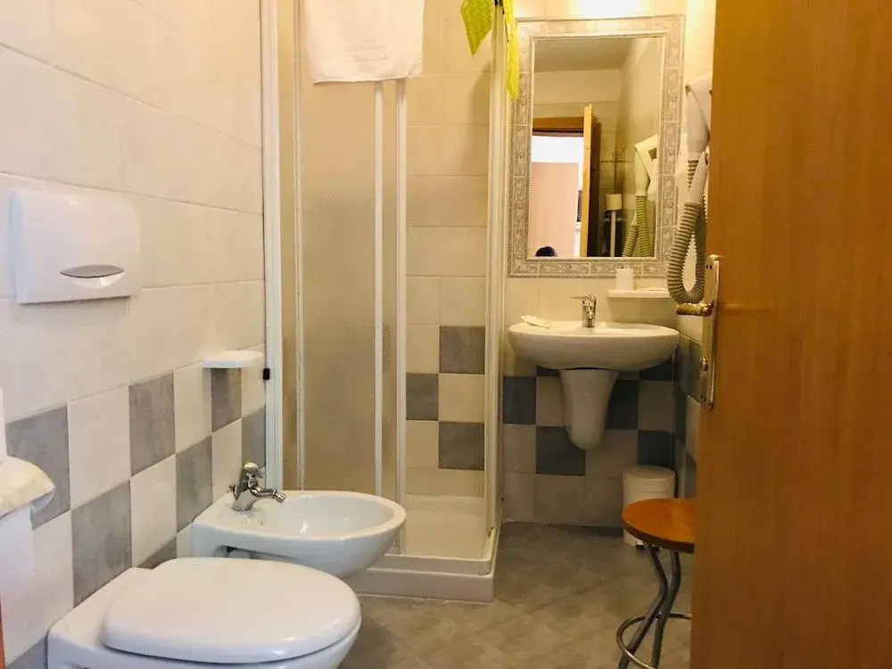 Hotel photo 8