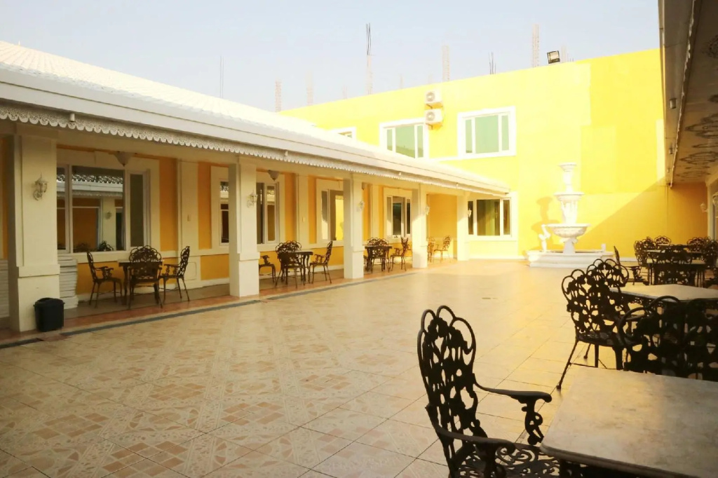 Fiesta Garden Hotel - Général