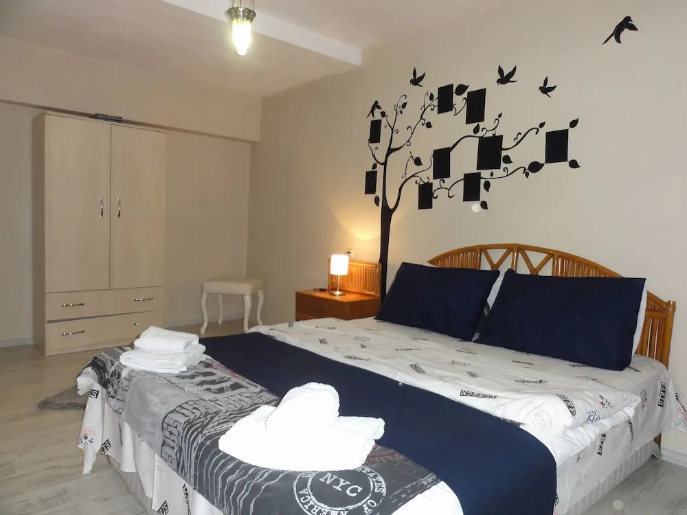 3 Bedrooms Family Apartment