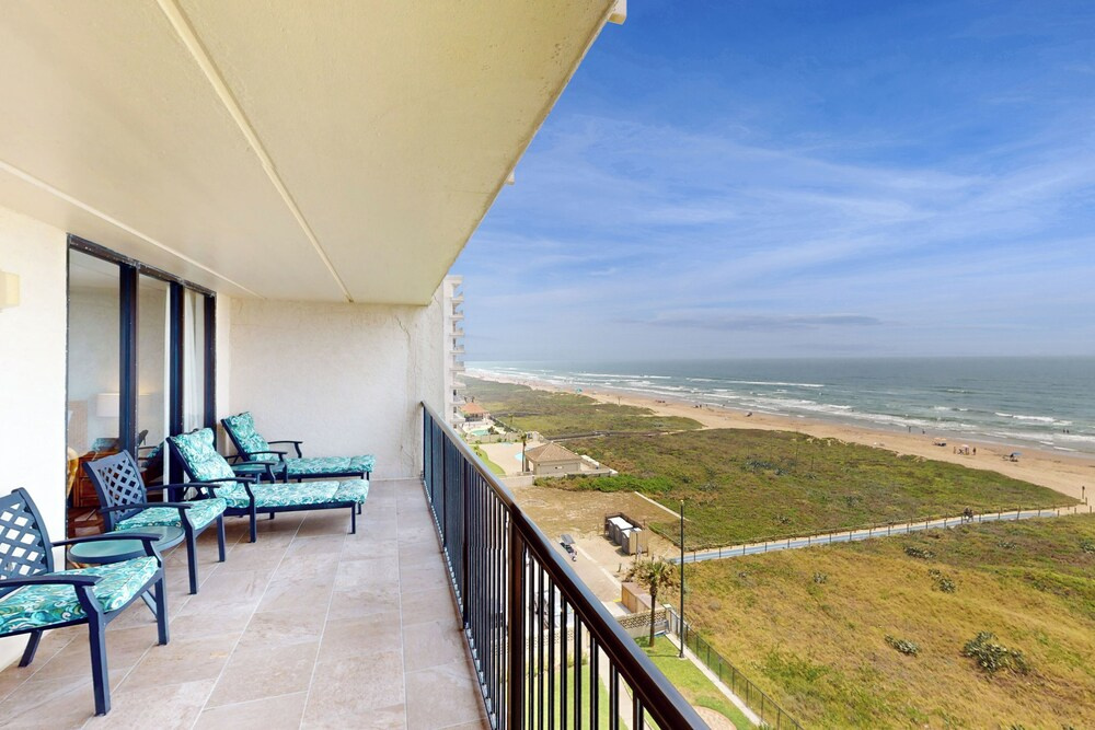 3BR w/ Stellar Gulf Views: Suntide III - Unit 803