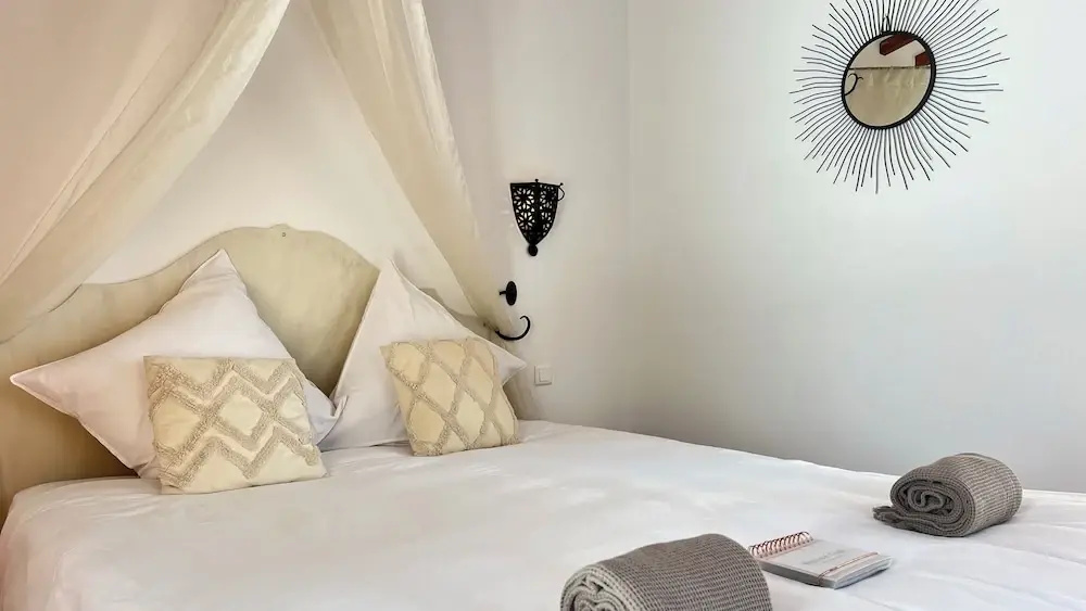 Standard Double room with garden view (full double bed)