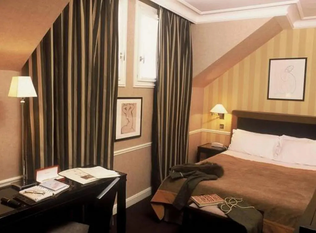 Superior Double room (full double bed)