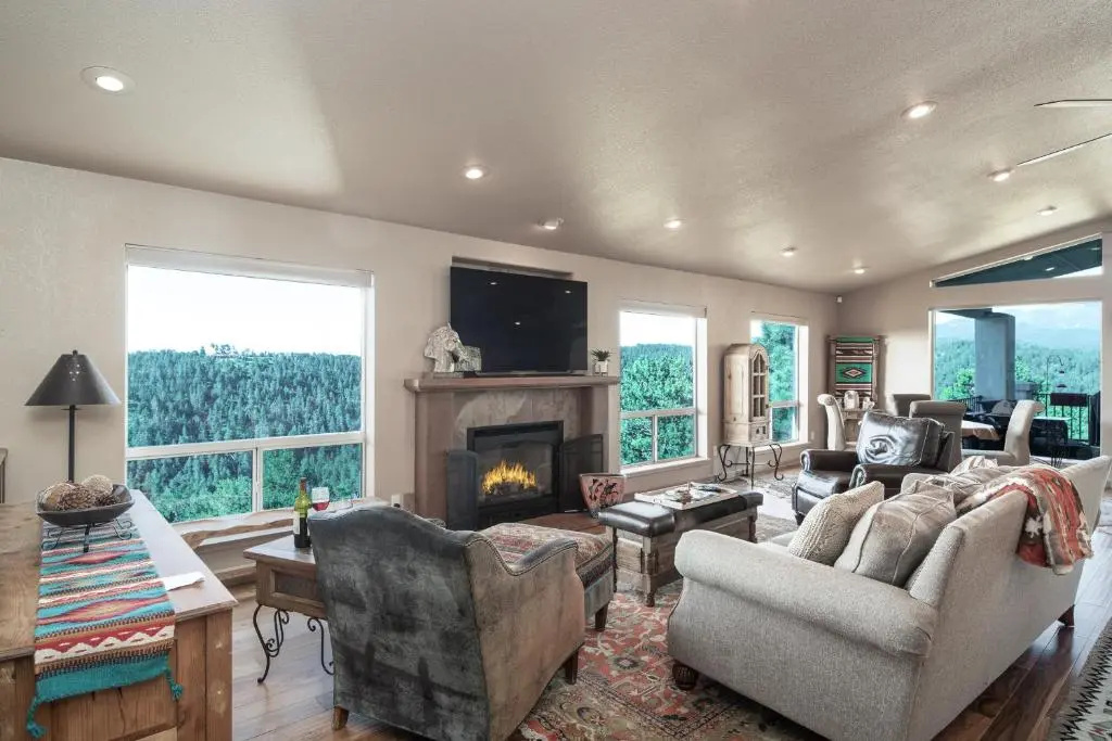 Alto Grand View by Ruidoso Vacation Rentals