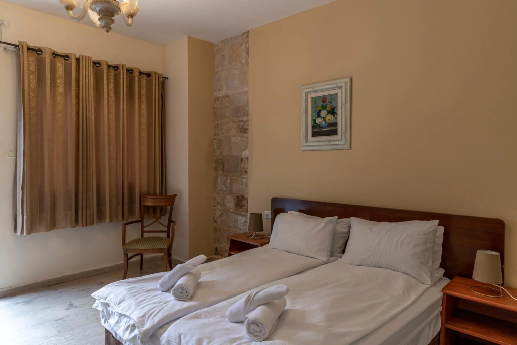 Port Inn - Hostel — 4