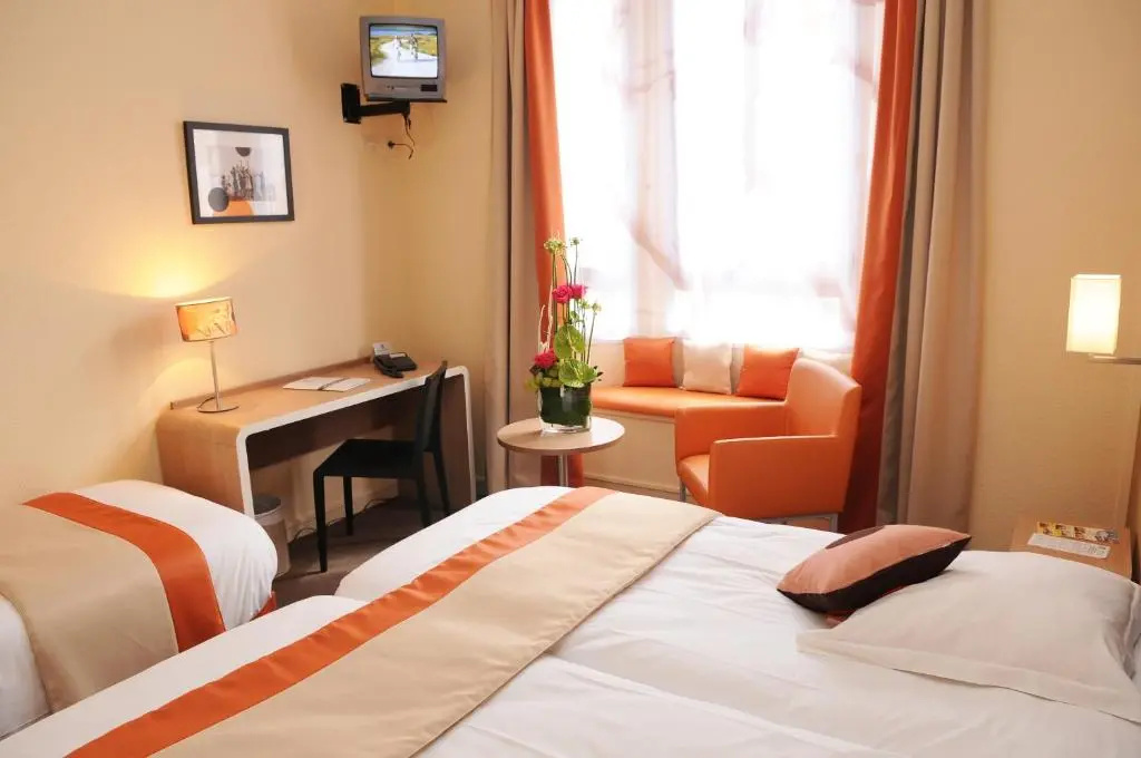 Hôtel Red Fox - Chambres