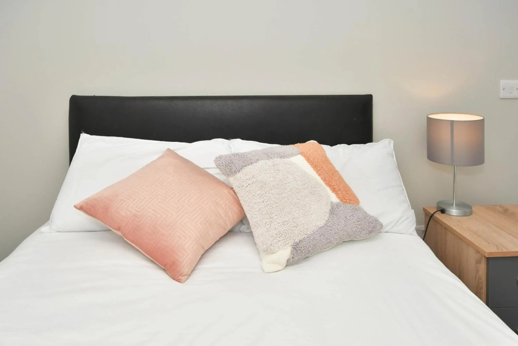Townhouse@ 147 Westminster Street Crewe