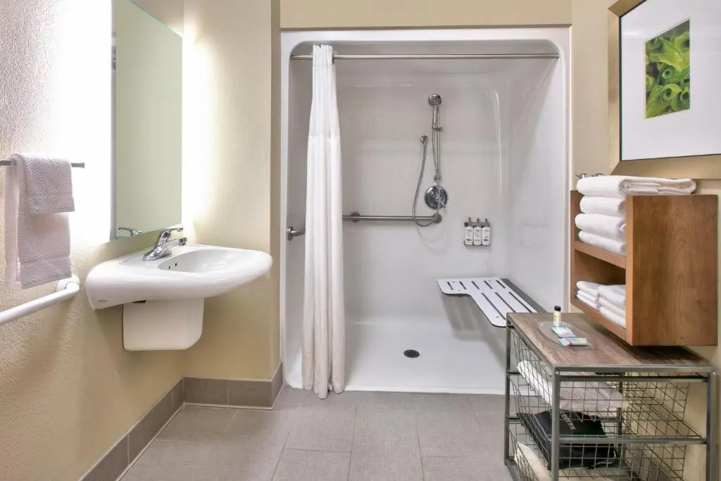 1 Bedroom Suite