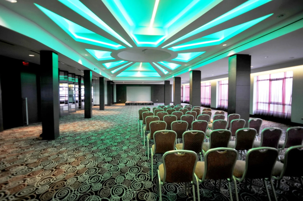 Celik Palace Hotel Convention Center & Thermal SPA - Général