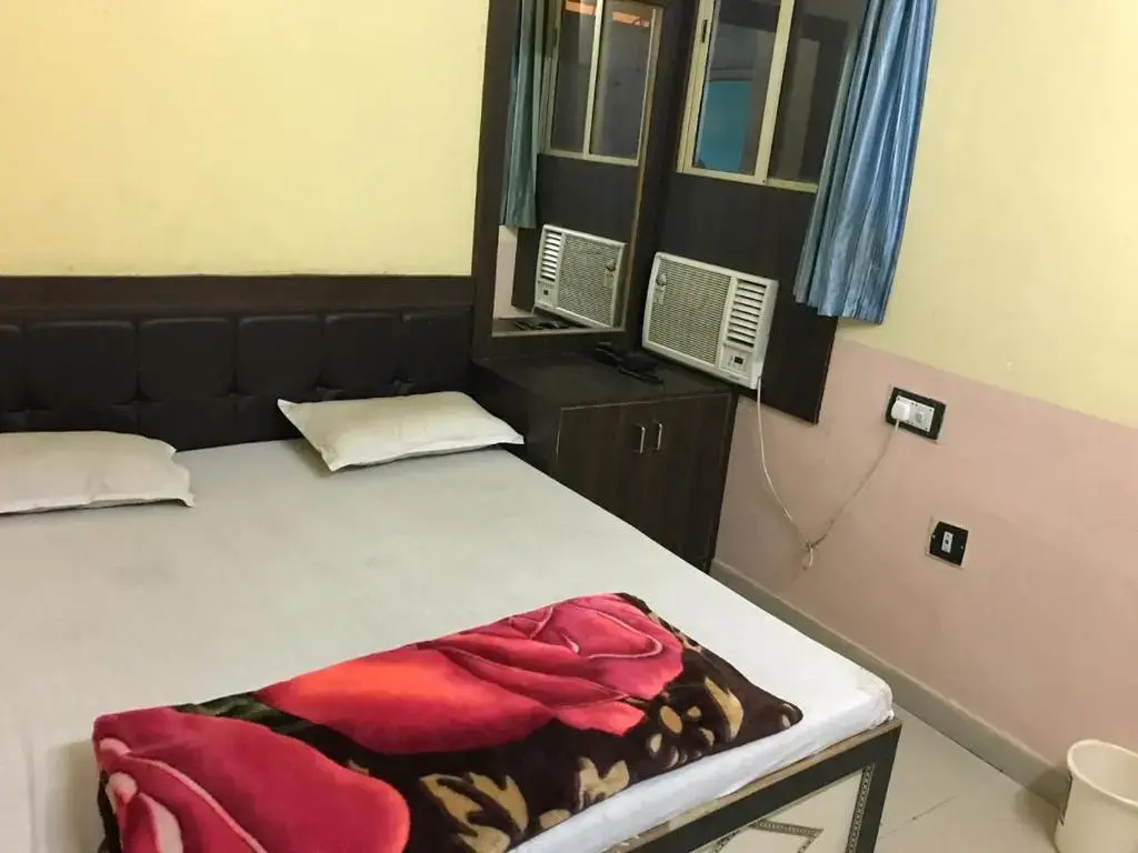 Hotel Shyam Palace