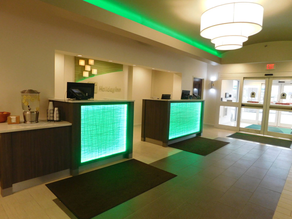 Holiday Inn Hotel & Suites Rochester - Marketplace by IHG - Général