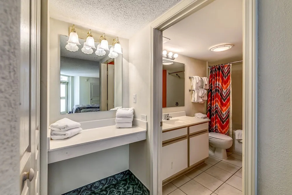 Watch Resort by Condo-World - Chambres