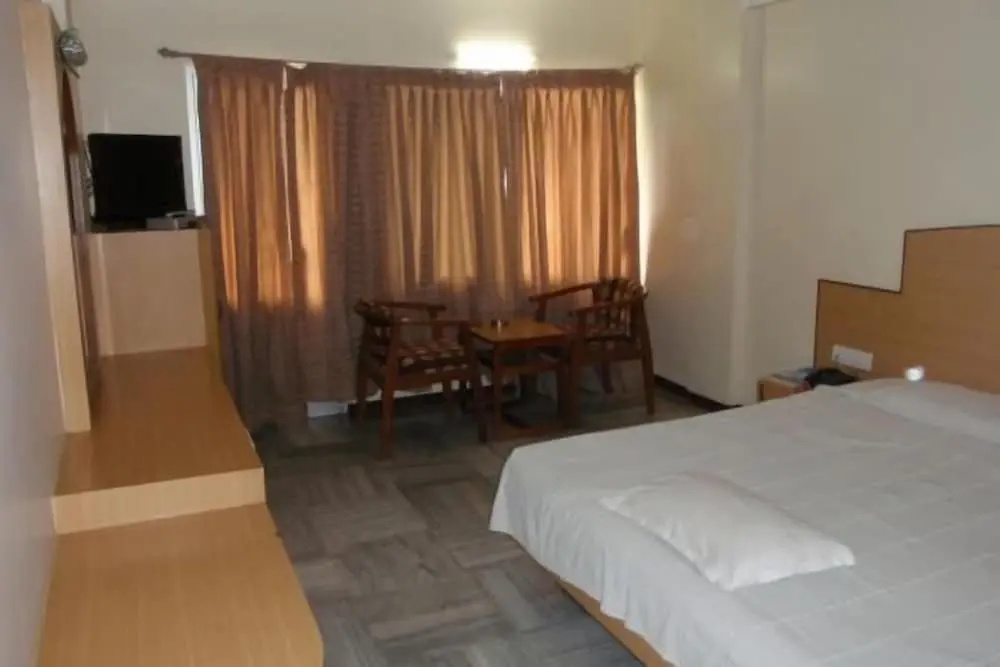 Hotel Supreme - Chambres
