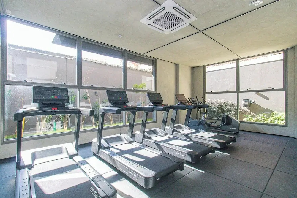 Loft Pet Friendly com Academia a 450m do Metr