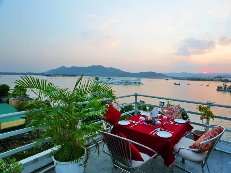 Standard room with view