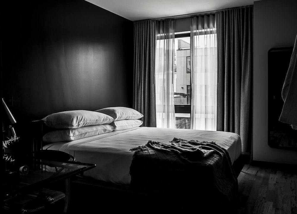 Sonder The Dutch — 2