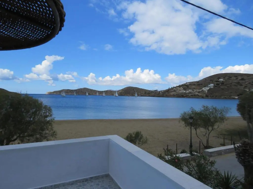 Standard Double room with sea view (full double bed)