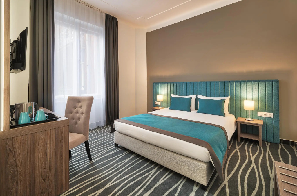 Superior room