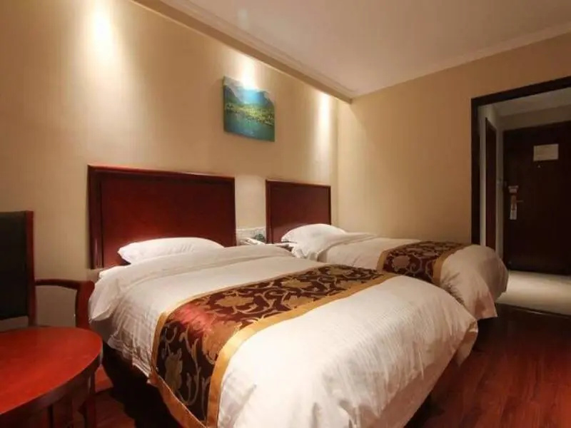 GreenTree Inn JiangSu ZHenjiang Jurong Yalong Hotel - Chambres