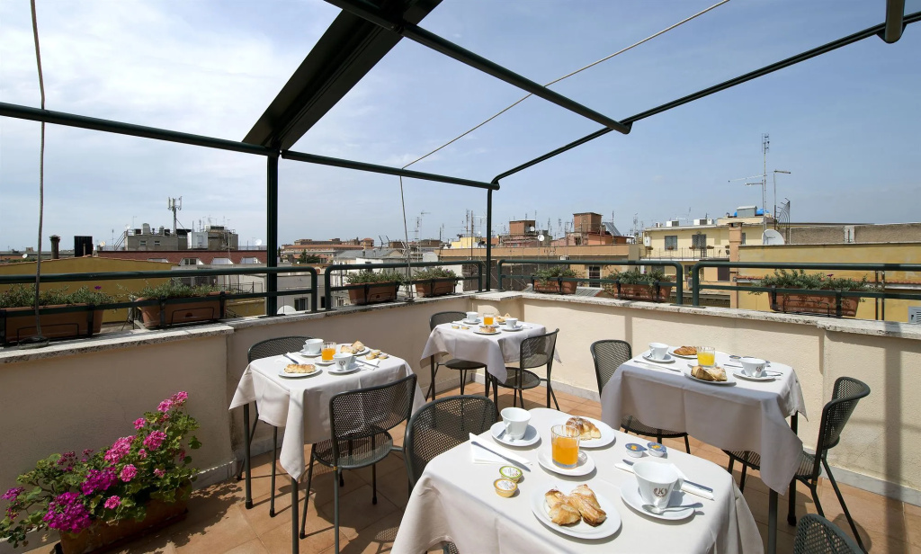Hotel photo 21