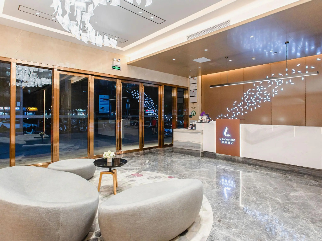 Lavande Hotel (Guangzhou Knowledge City Hetangxia subway station) — фото